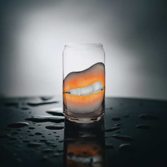 Can-shaped "Moody" glass