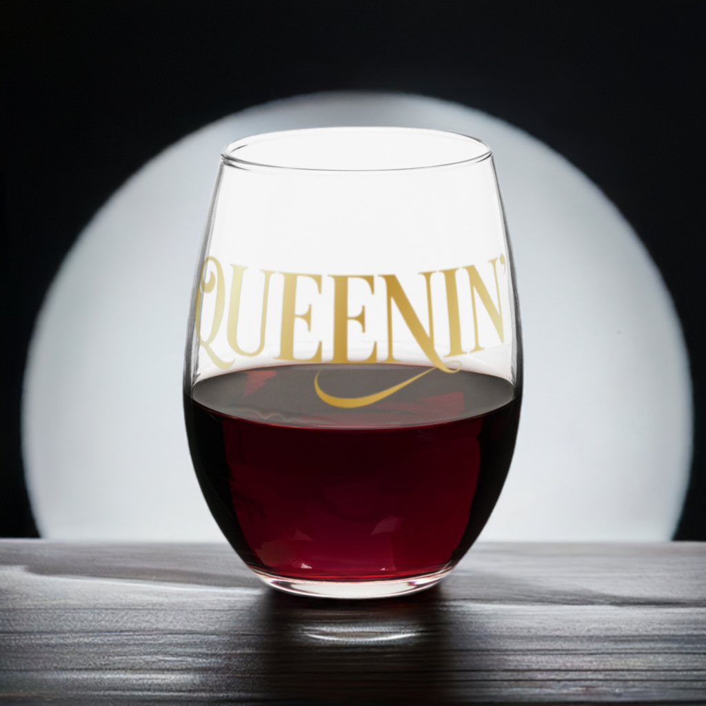 A Queen's Cork Stemless wine glass